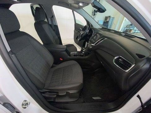 Used 2023 Chevrolet Equinox LT FWD image 41