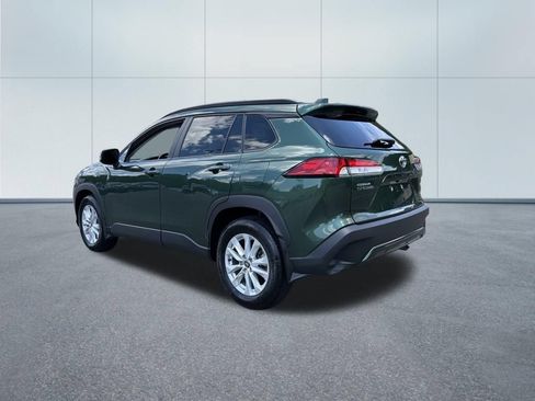 Used 2023 Toyota Corolla Cross LE AWD/4WD image 7