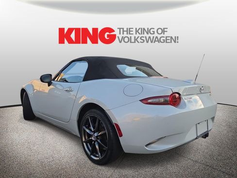 Used 2016 MAZDA MX-5 Miata Grand Touring RWD image 6