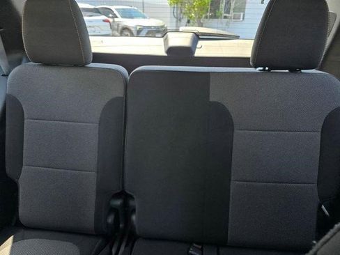 Certified 2021 Chevrolet Traverse LT FWD image 13