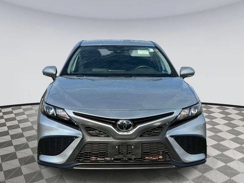 Used 2023 Toyota Camry SE FWD image 6