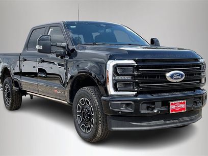 New 2026 Ford F350 Platinum w/ FX4 Off-Road Package