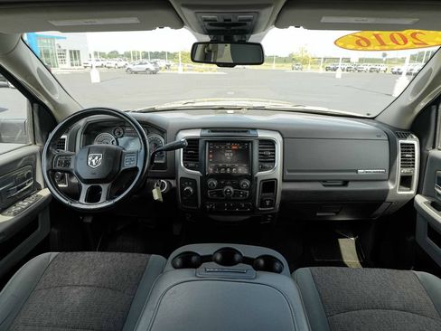 Used 2016 RAM 3500 Big Horn AWD/4WD image 22