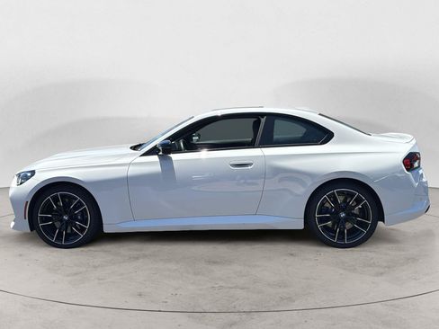 Used 2026 BMW M240i xDrive Coupe AWD/4WD image 3