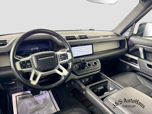 Used 2023 Land Rover Defender 110 X-Dynamic SE AWD/4WD image 30