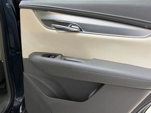 Used 2020 Cadillac XT5 Premium Luxury FWD image 44