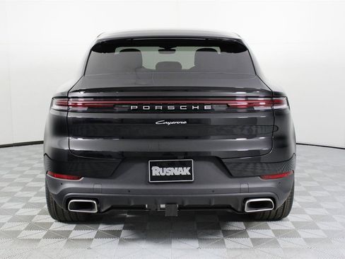 New 2026 Porsche Cayenne Coupe image 6
