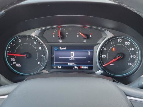Used 2024 Chevrolet Equinox LT FWD image 18