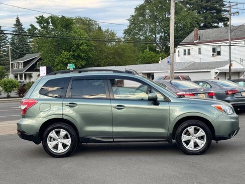 Used 2014 Subaru Forester 2.5i Premium w/ All-Weather Package AWD/4WD image 8