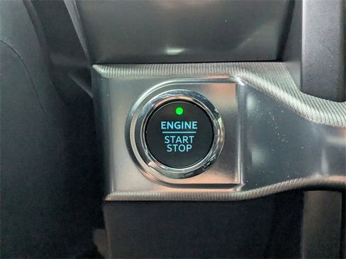 Used 2022 Ford F150 Raptor w/ Equipment Group 801A High image 19