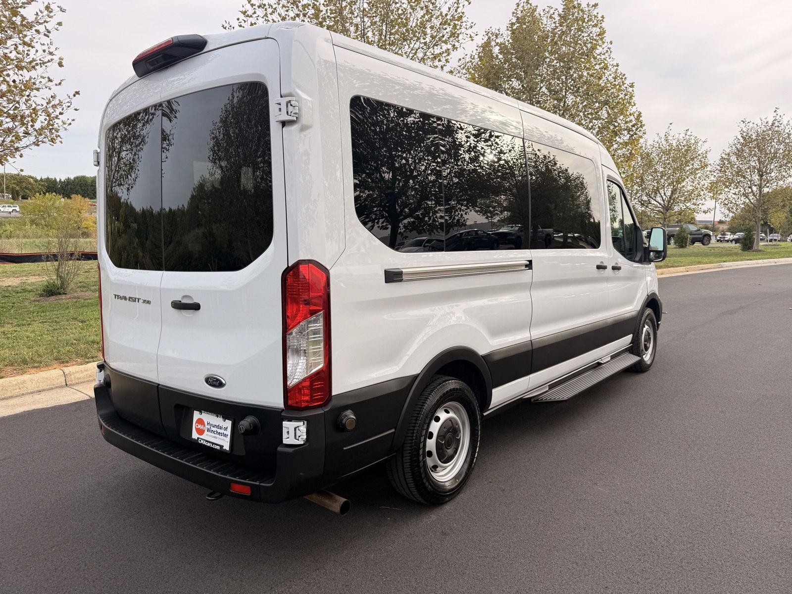 Used 2023 Ford Transit 350 XL RWD image 5