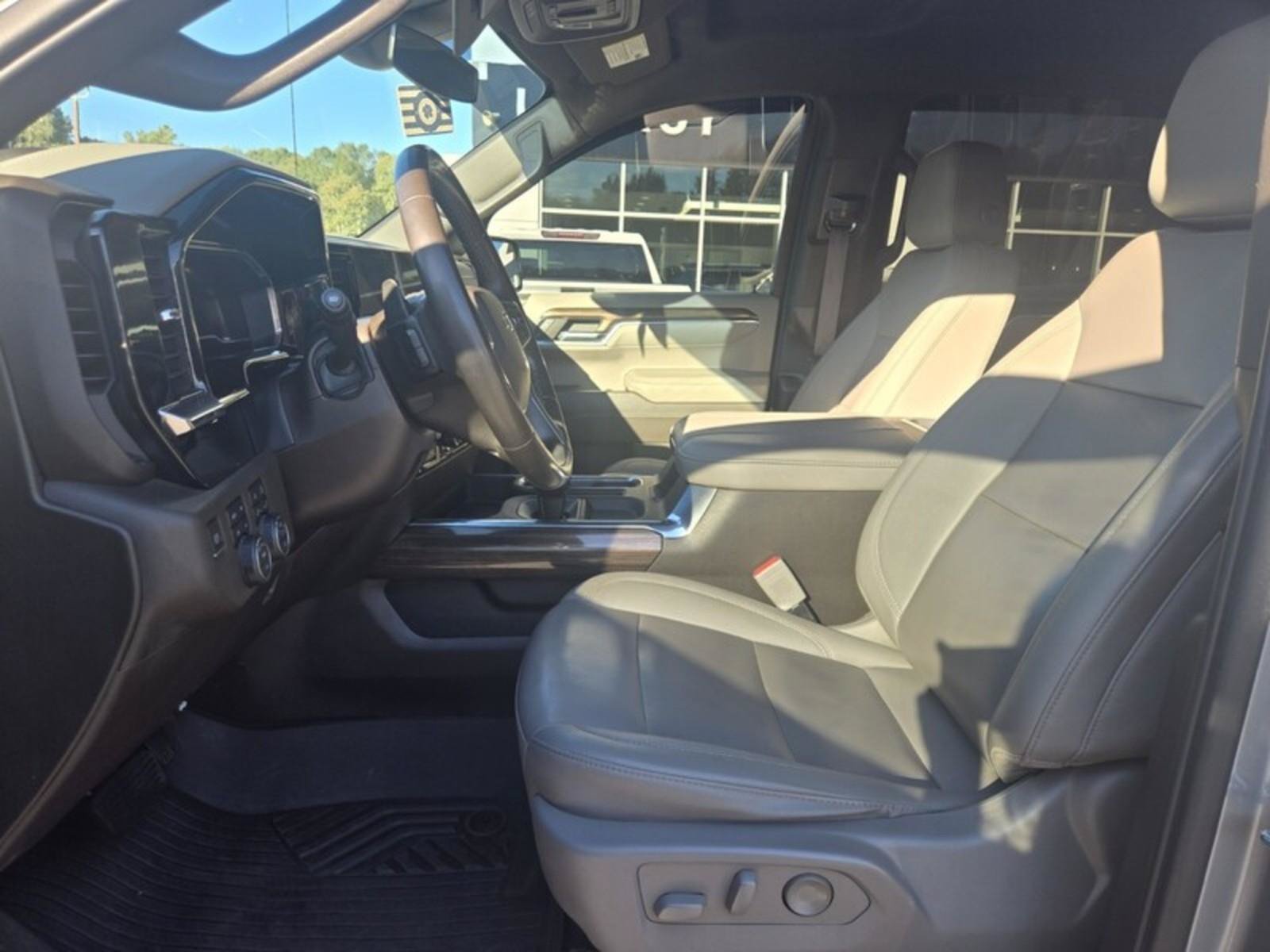 Used 2023 Chevrolet Silverado 1500 RST w/ RST All Star Premium Package AWD/4WD image 17