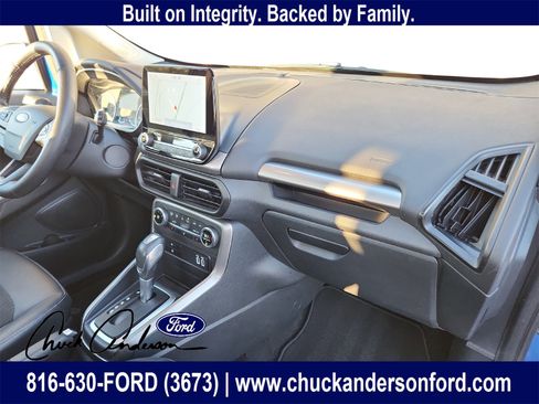 Used 2020 Ford EcoSport SES w/ SES Black Appearance Package image 24