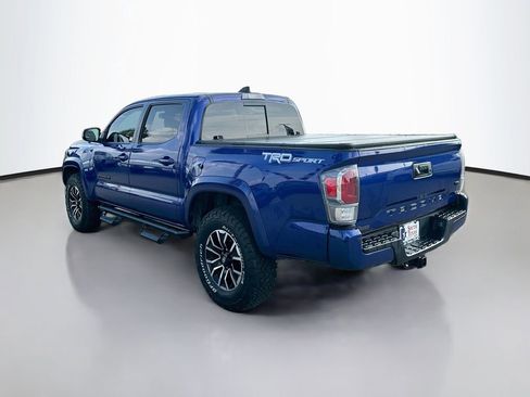 Used 2022 Toyota Tacoma TRD Sport w/ TRD Premium Sport Package RWD image 5