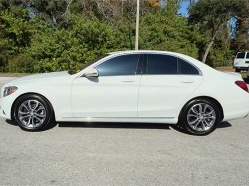 Used 2016 Mercedes-Benz C 300 Sedan image 16