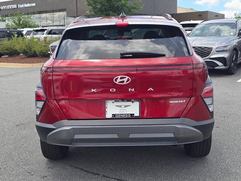 Used 2024 Hyundai Kona Limited AWD/4WD image 4