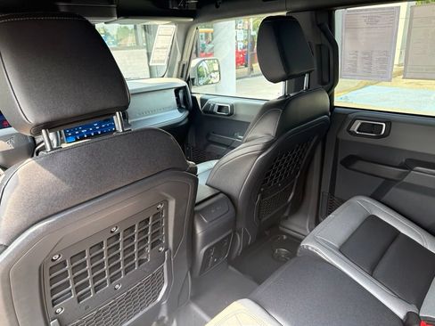 Used 2024 Ford Bronco Big Bend AWD/4WD image 29