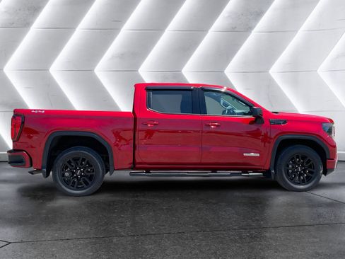 Used 2024 GMC Sierra 1500 Elevation AWD/4WD image 7
