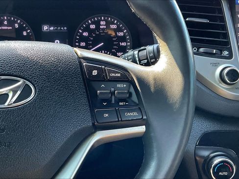 Used 2018 Hyundai Tucson Limited w/ Cargo Package FWD image 24