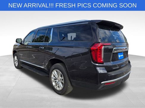 Certified 2024 GMC Yukon XL SLT w/ SLT Luxury Package image 5