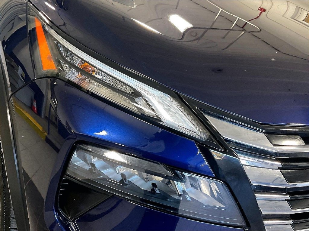 Certified 2024 Nissan Rogue SV w/ SV Premium Package AWD/4WD image 33
