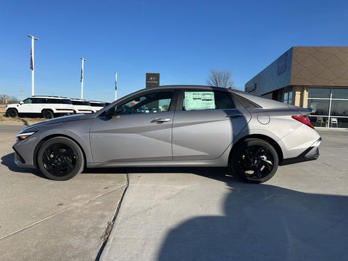 New 2026 Hyundai Elantra SEL Sport Premium image 4
