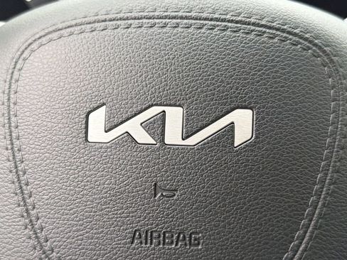 Used 2025 Kia Telluride SX Prestige AWD/4WD image 23
