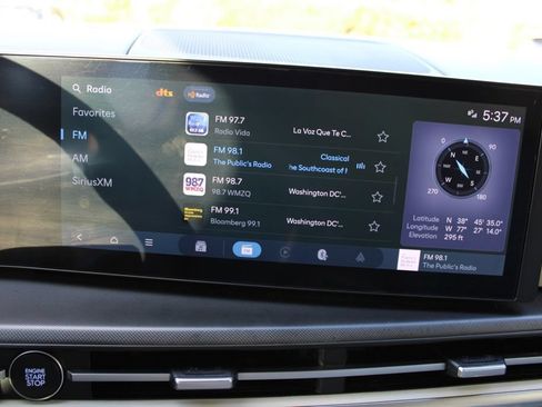Used 2024 Hyundai Santa Fe SEL FWD image 19