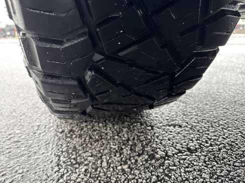 Used 2024 GMC Sierra 1500 Elevation image 12