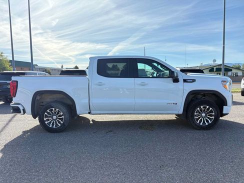 Used 2021 GMC Sierra 1500 AT4 w/ AT4 Preferred Package AWD/4WD image 2