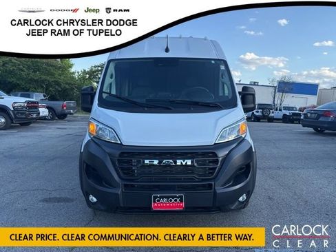 Used 2025 RAM ProMaster 2500 w/ Convenience Group FWD image 3