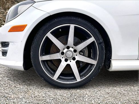 Used 2015 Mercedes-Benz C 350 4MATIC Coupe image 8