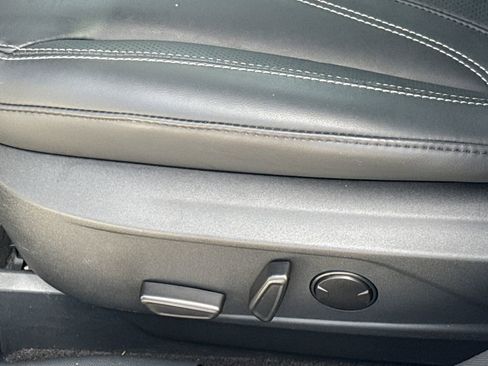 Used 2023 Ford Mustang Mach-E Premium image 26