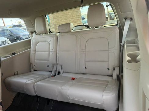 Used 2020 Lincoln Navigator Reserve w/ Luxury Package AWD/4WD image 48