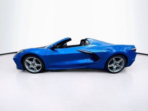 Used 2024 Chevrolet Corvette Stingray Convertible w/ 1LT RWD image 2