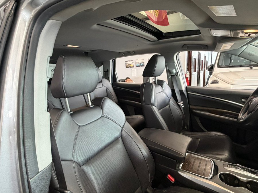 Used 2019 Acura MDX w/ Technology Package AWD/4WD image 38