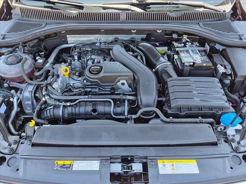 Used 2023 Volkswagen Jetta SE w/ Panoramic Sunroof Package FWD image 22