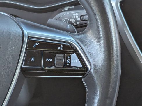 Used 2024 Audi A6 Premium Plus image 27