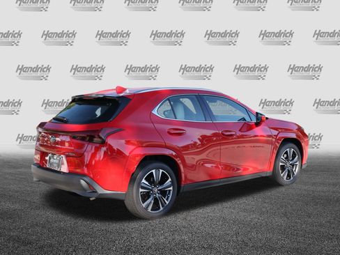 Used 2025 Lexus UX 300h FWD w/ Accessory Package (Z1) image 9