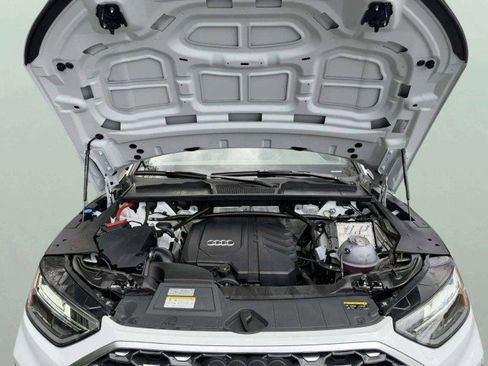 Certified 2025 Audi Q5 2.0T Premium Plus w/ Premium Plus Package AWD/4WD image 33