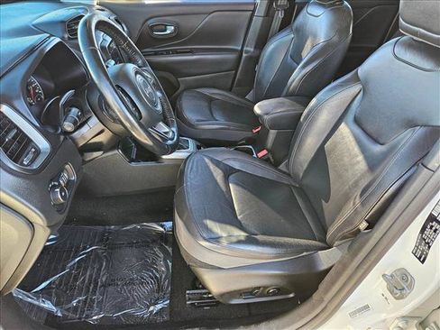 Used 2018 Jeep Renegade Limited w/ UConnect 8.4 Nav Group image 14