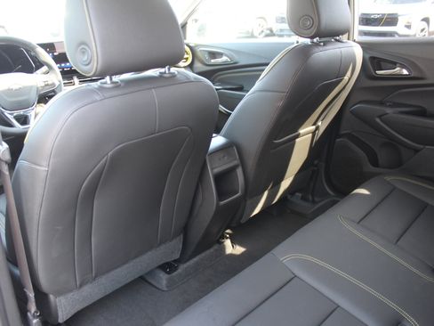 New 2026 Chevrolet Trax ACTIV w/ Sunroof Package image 19