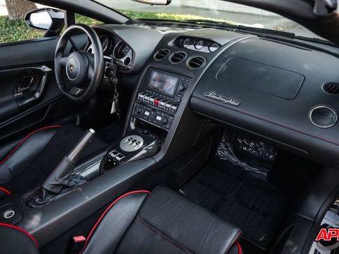 Used 2013 Lamborghini Gallardo LP 560-4 AWD/4WD image 24