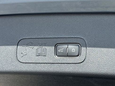 New 2026 Lincoln Aviator Reserve AWD/4WD image 18