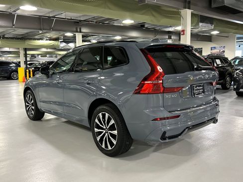 Certified 2024 Volvo XC60 B5 Core w/ Protection Package Premier AWD/4WD image 4