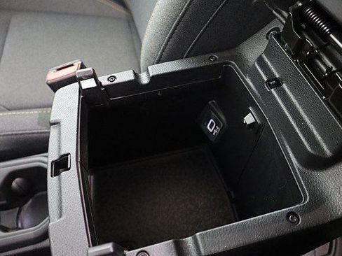 Used 2024 Jeep Wrangler Willys image 41