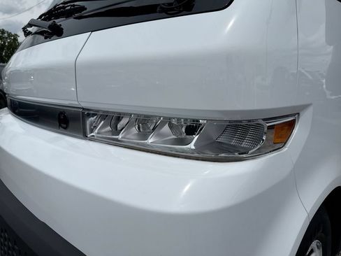 Used 2024 Chevrolet Brightdrop 600 w/ Battery Pack, Max Range AWD/4WD image 10