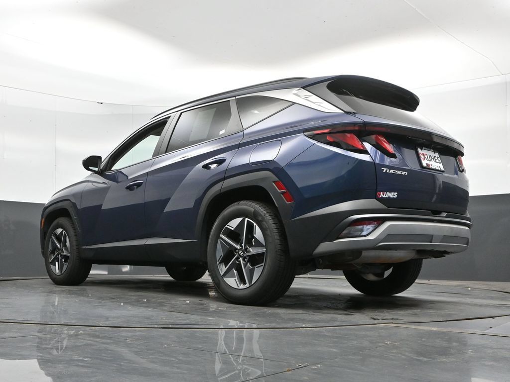 Certified 2025 Hyundai Tucson SEL AWD/4WD image 47