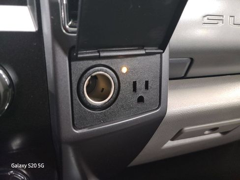 Used 2022 Ford F350 XLT w/ XLT Value Package image 42