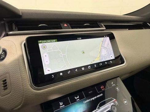 Used 2019 Land Rover Range Rover Velar R-Dynamic SE AWD/4WD image 24